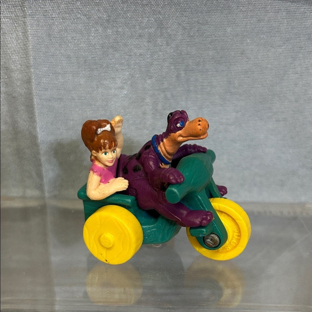 Vintage 1994 The Flintstones Movie Dino & Pebbles Car McDonald's Toy